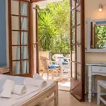 Hara Hotel de apartamente 4*