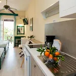 Hotel de apartamente Hara 4*