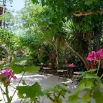 Hara Hotel de apartamente