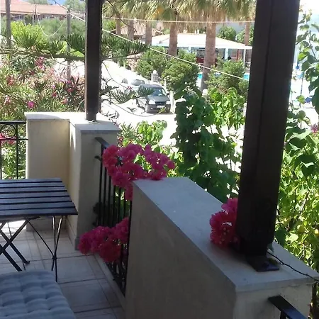 Hara Aparthotel 4*