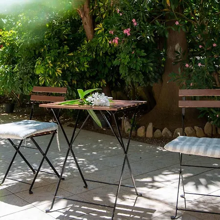 Hara Lejlighedshotel