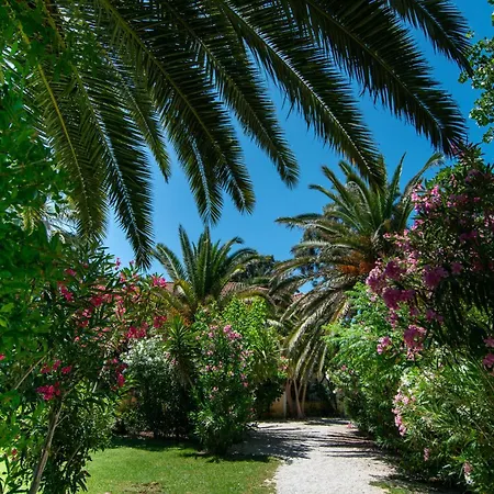 Lejlighedshotel Hara Laganas