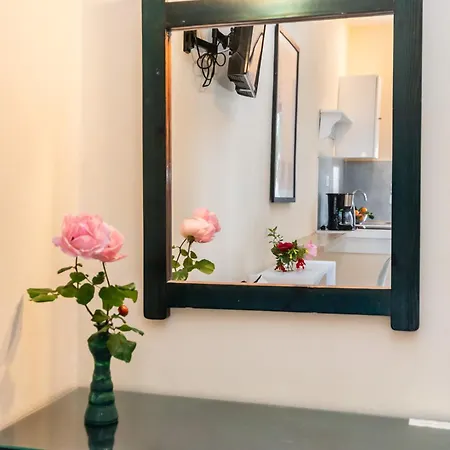 Hara Aparthotel 4*