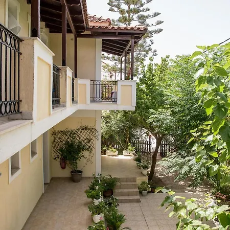 Lejlighedshotel Hara Laganas