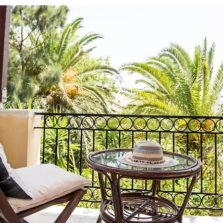 Hotel de apartamente Hara Laganas
