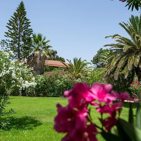 Hara Hotel apartamentowy Laganas